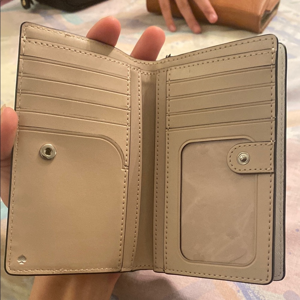 Kate Spade Wallet - Picture 2 of 5